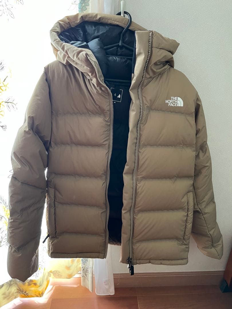 美品　ノースフェイス　ビレイヤーパーカー xsベージュ
