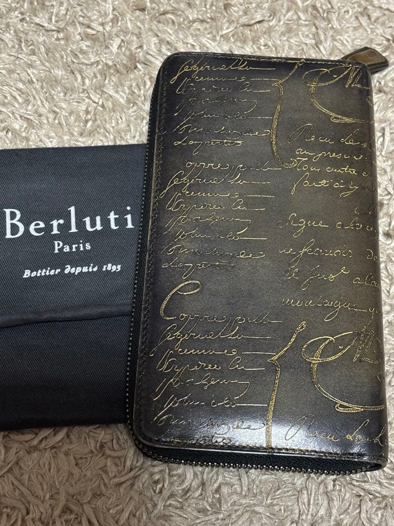 Berluti イタウバ ゴールデンパティーヌ ブラック