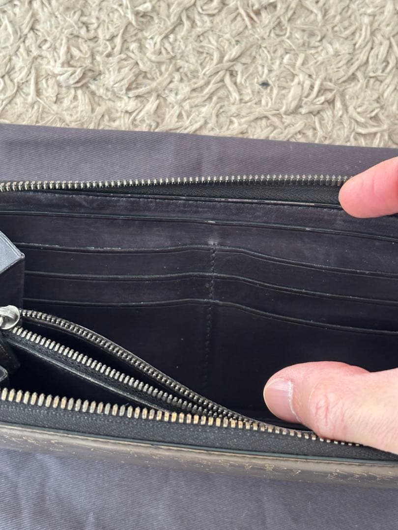 Berluti イタウバ ゴールデンパティーヌ ブラック