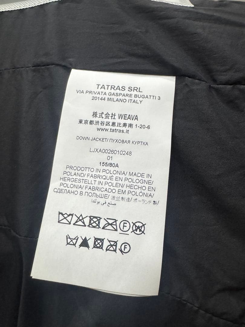 やまTATRAS タトラス VARENA ヴァレナ ダウン ブラック 01