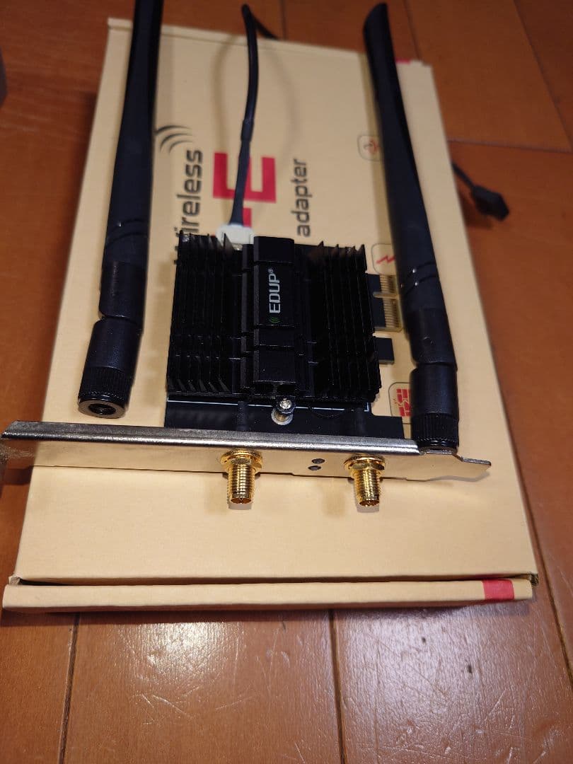 ASUS TUF GAMING Z690-PLUS D4 マザーボード　アダプタ