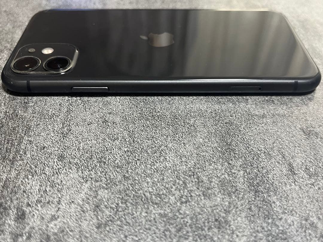 iPhone11 64GB ブラック バッテリー78%