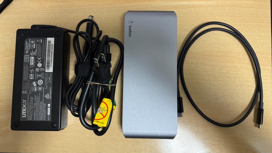 MacBookアクセサリー Belkin Thunderbolt 3 Dock