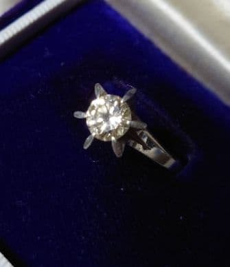 ダイヤモンドリング シルバー 鑑定書付