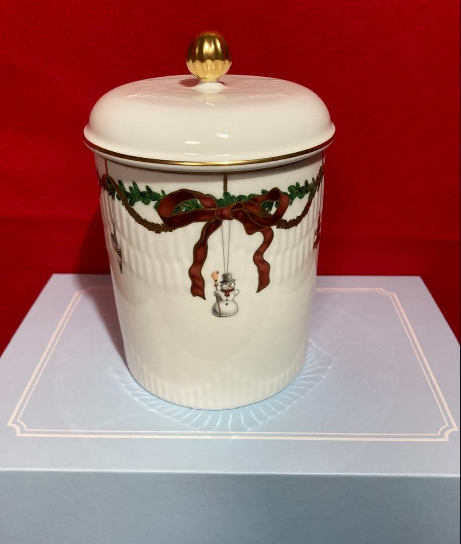 ロイヤルコペンハーゲン クッキージャー スターフルーテッド クリスマス