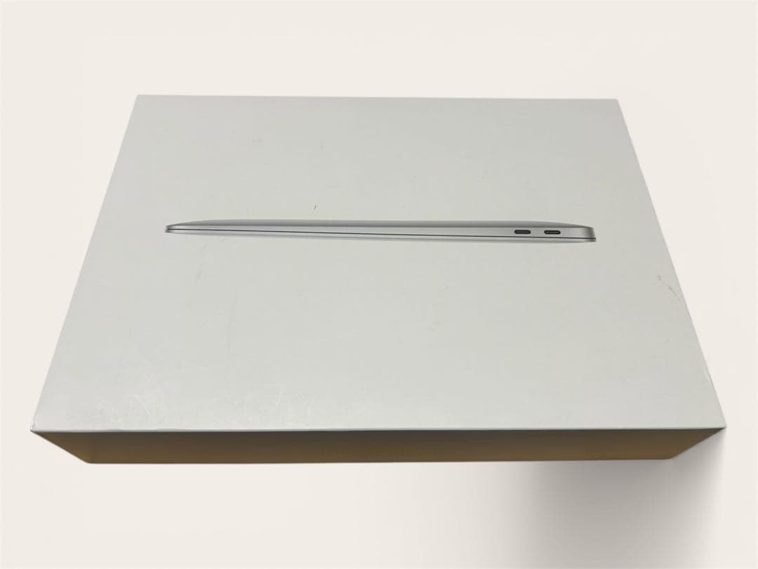 MacBook Air M1チップ 256GB 13.3インチ 電池容量100%