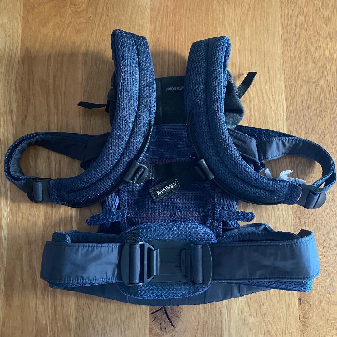 ベビービョルン ベビーキャリアハーモニー 抱っこ紐 メッシュ ネイビーブルー