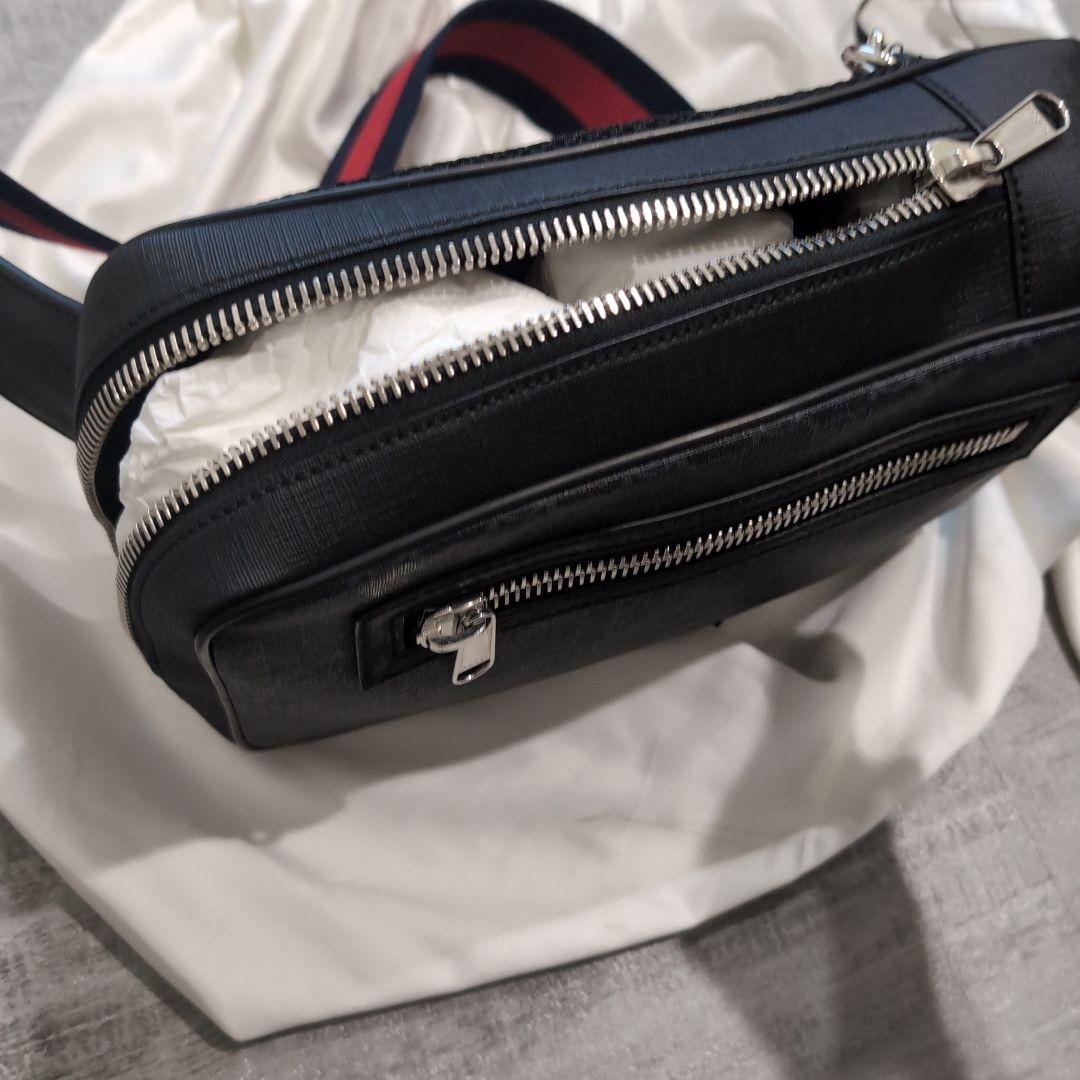 本日最終お値下げ☆GGブラック超美品ボディバッグ