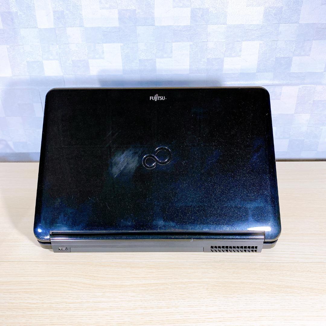 設定済み/HDD640GB/メモリ8GB/カメラ/ノートパソコン/Core i3