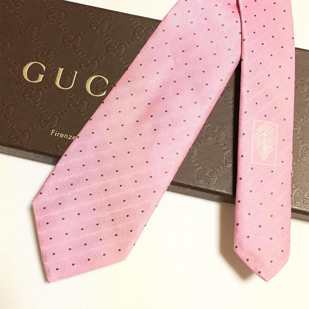 未使用級 グッチ GUCCI ネクタイ シルク100% ピンク ドット
