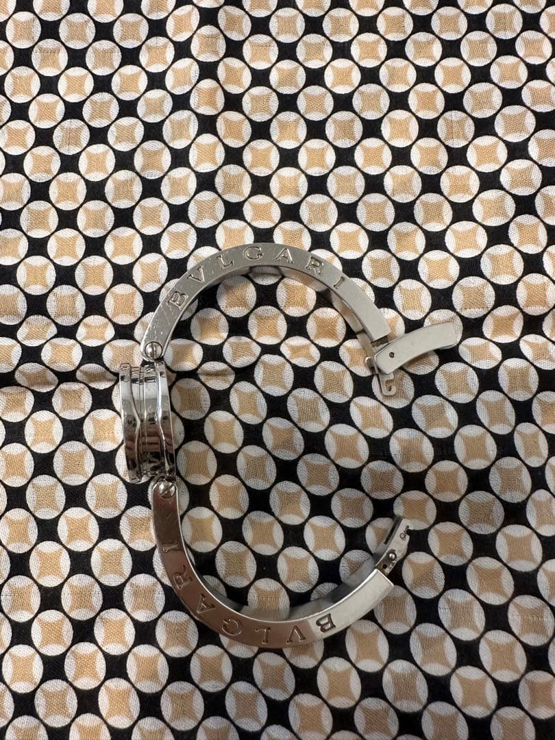 BVLGARI B.Zero1 ブラック腕時計