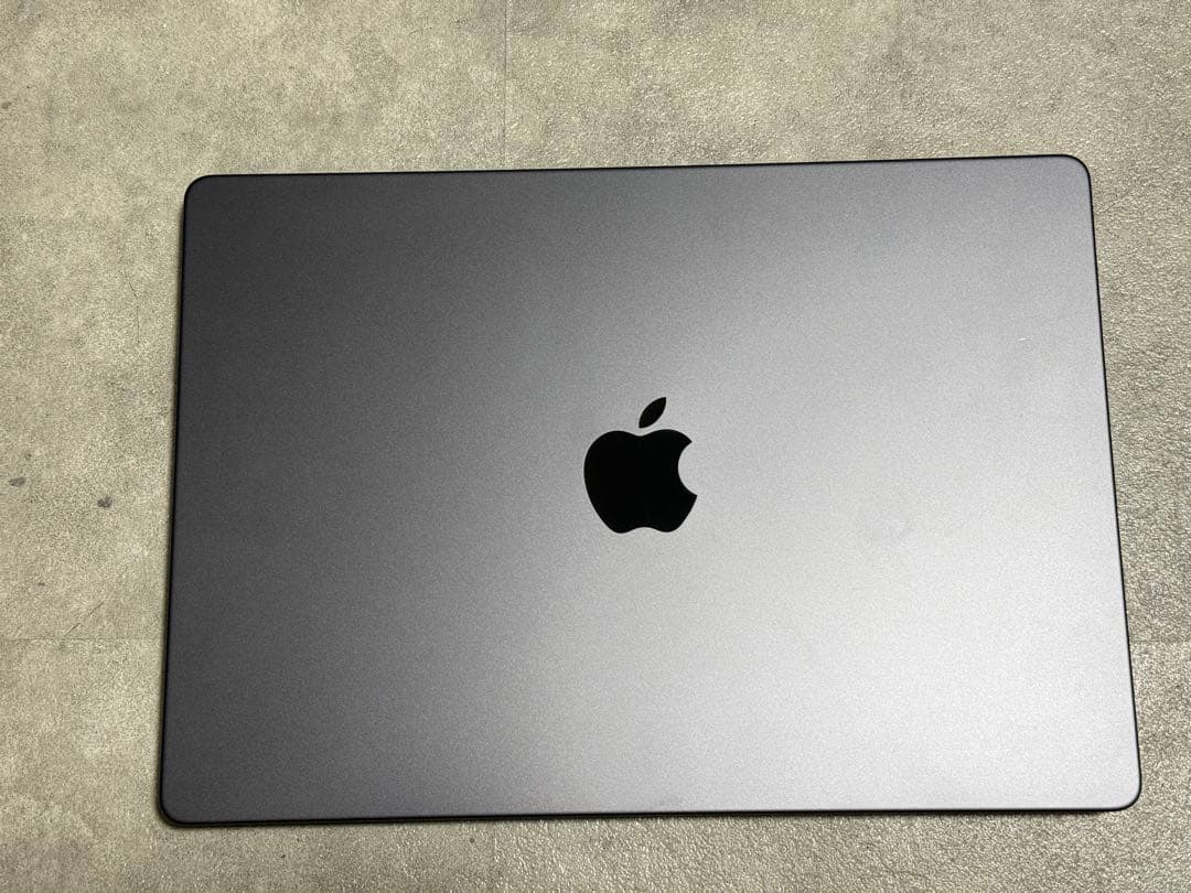 値下げ可、Apple MacBook Pro M4 Apple Core付き