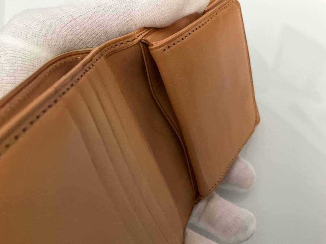 ブレイリオ(Brelio) 二つ折り財布 レッド