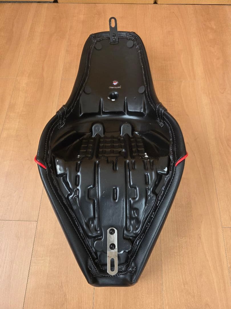 ホンダレブル250/500用ダブルシート