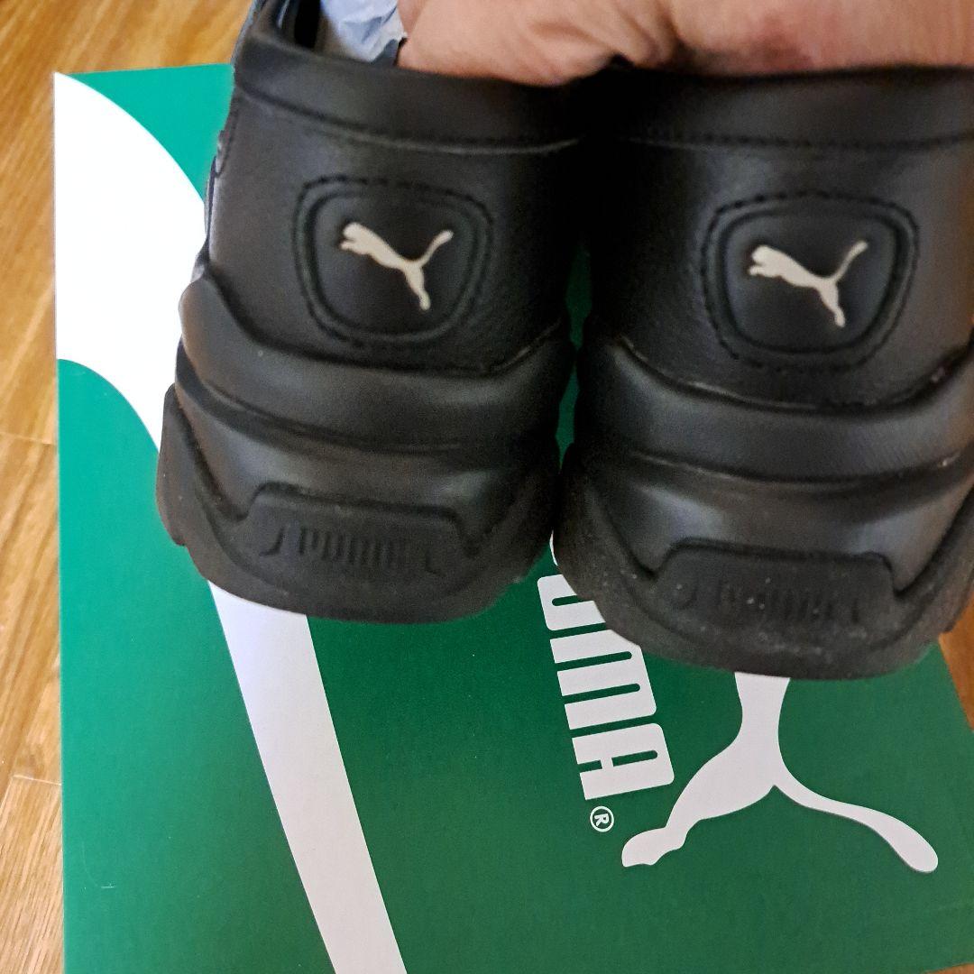 新品　プーマ　ローファー