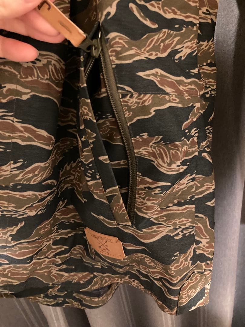 スノボ　ウェア　上下セット定価35,000+24,000