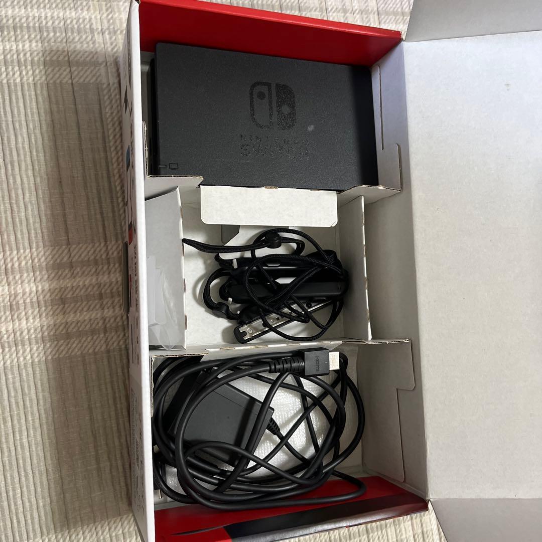 2/14迄　Nintendo Switch 本体 別売Joy-Con付 ※不備有