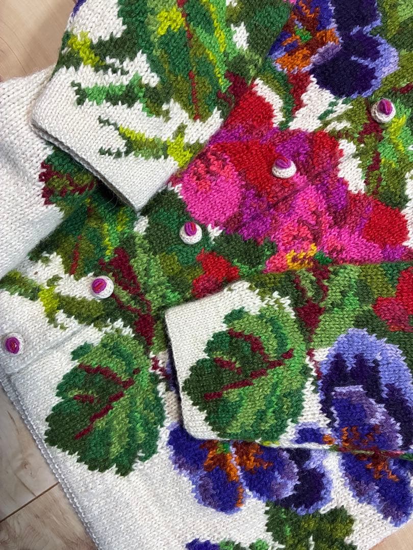 【入手困難】希少 最高級  ALPACA ニット 花柄カーディガン L