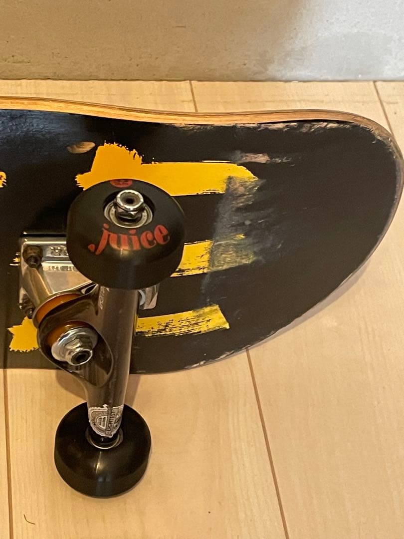 SLAVEスケートボード　コンプリート　約8インチ