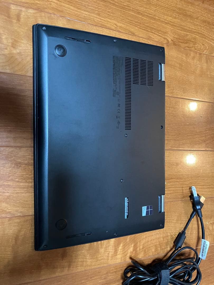 Lenovo ThinkPad 14インチ x1カーボン gen4