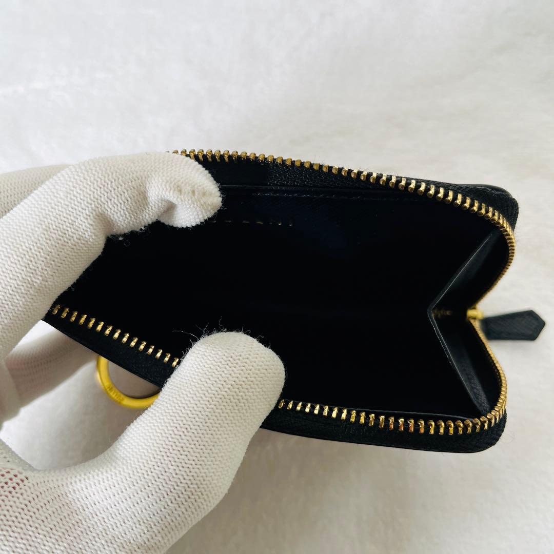 ✨美品✨CULLNI 財布 牛革 ブラック 無地 メンズ　小銭入れ