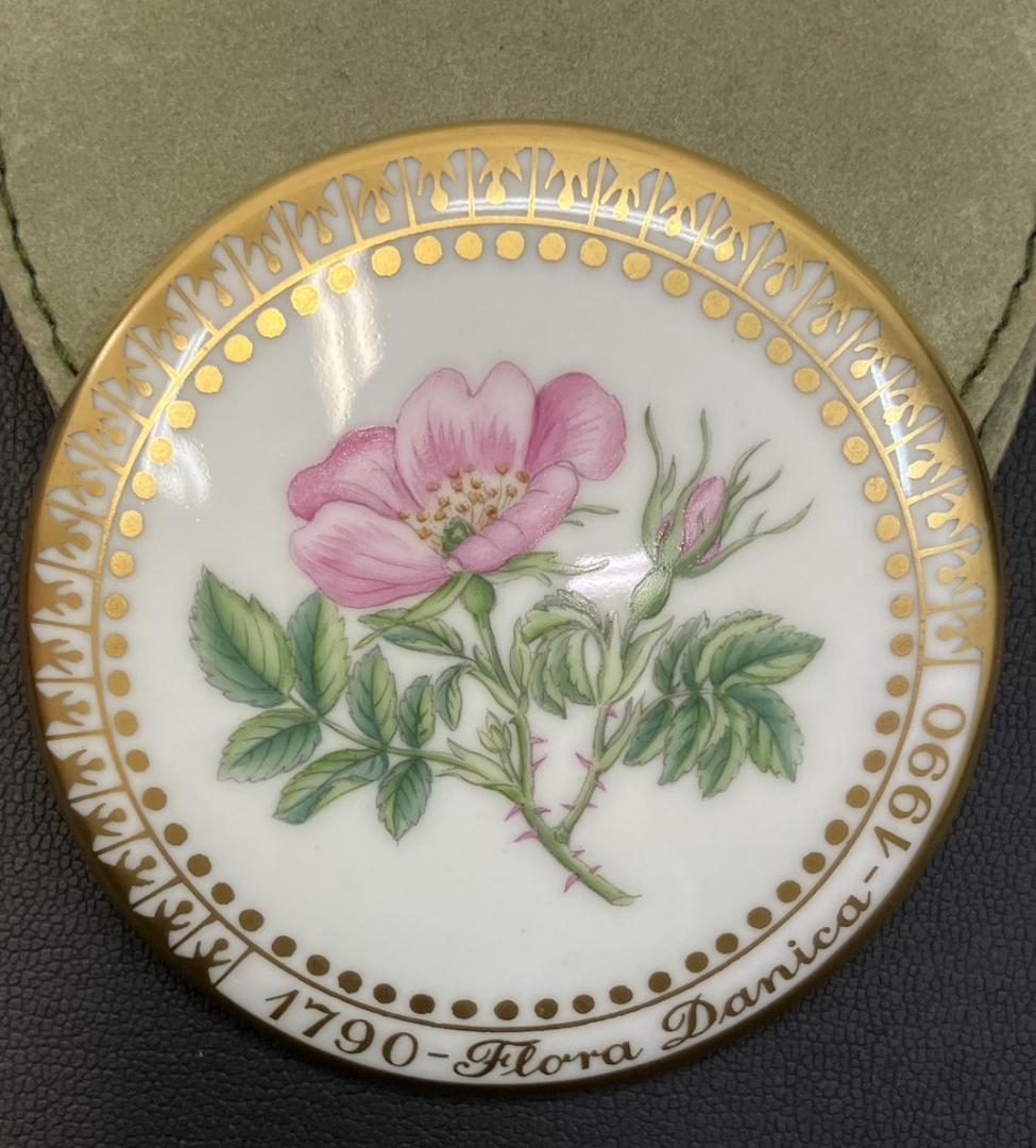 【貴重】ロイヤルコペンハーゲン フローラダニカ　200周年記念　手鏡
