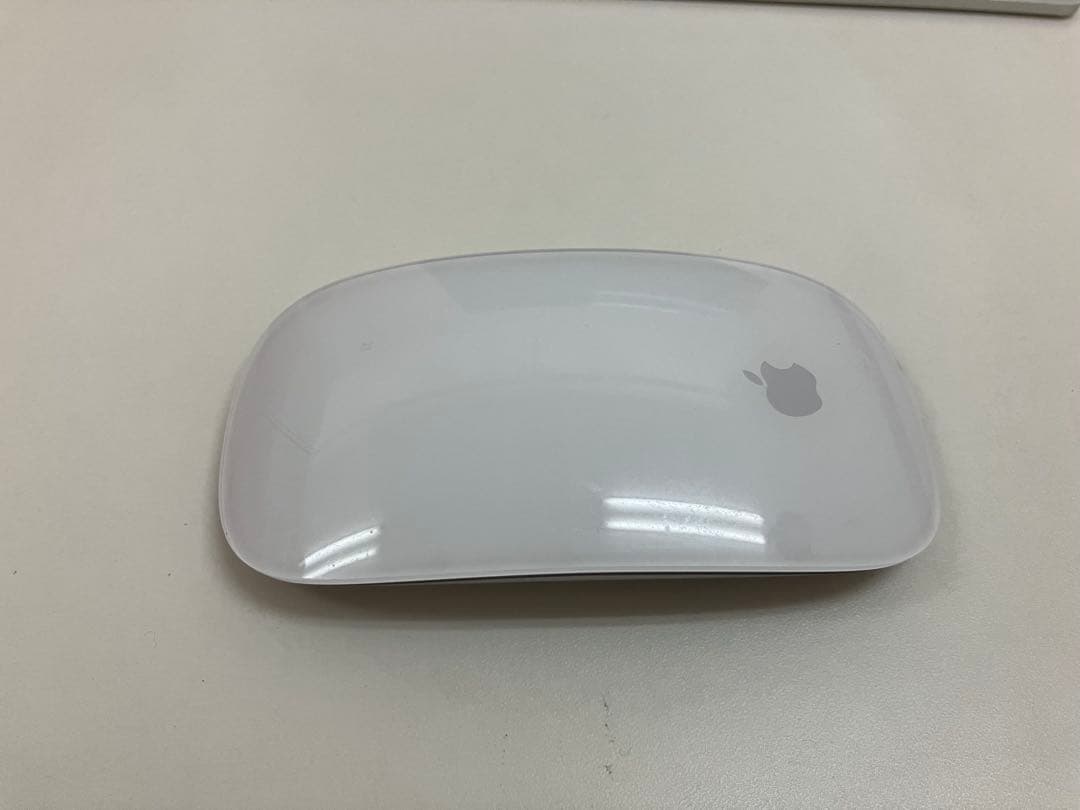 iMac 21.5インチ late2013 純正キーボード・マウス付き