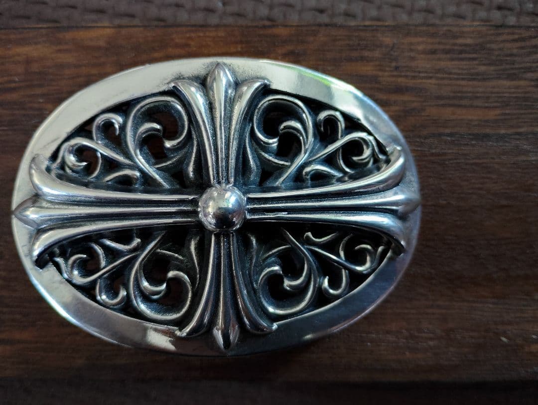 オーバルクロスバックル　CHROME HEARTS好きに