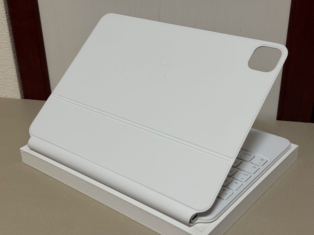 iPadPro 11インチ Magic keyboard JIS ホワイト