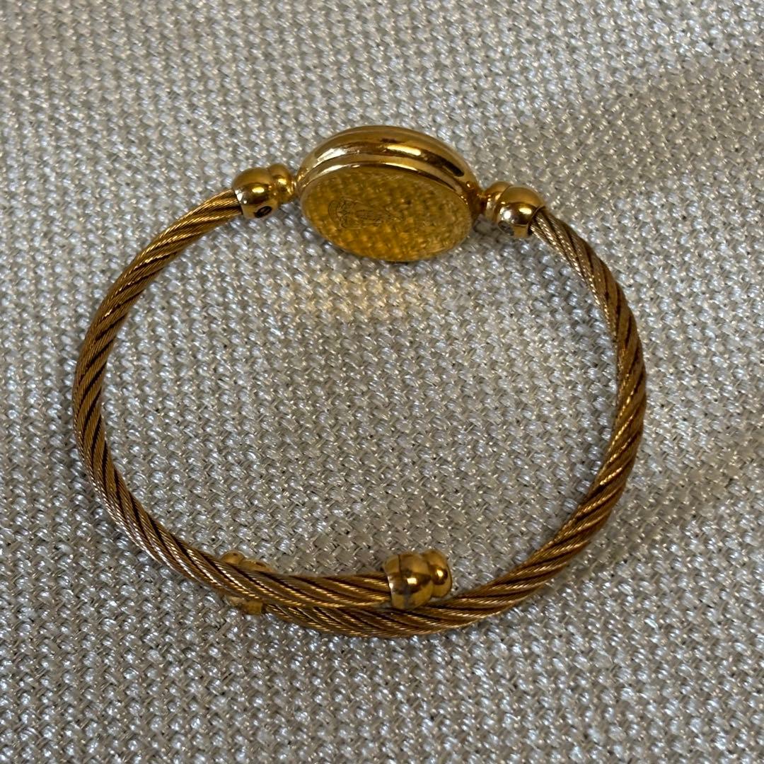 稼動品　鑑定済GUCCI グッチ　バングルウォッチ　腕時計 2700 2L R