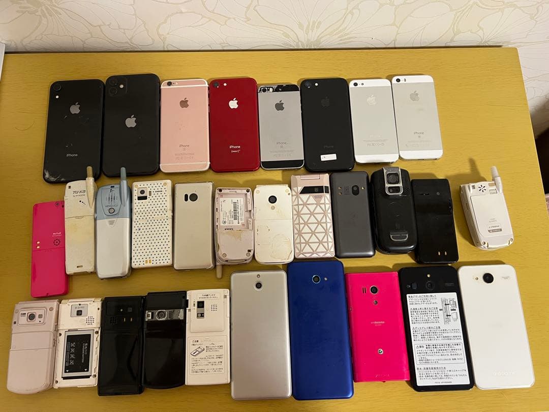 i phone ガラケースマートフォン本体 台まとめ売り ジャンク 部品取り