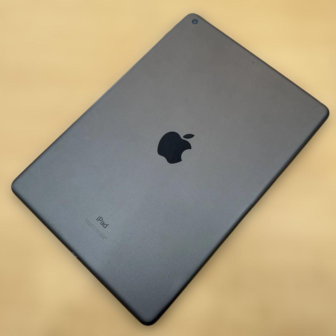 iPad 第9世代 64GB スペースグレイ Wi-Fiモデル