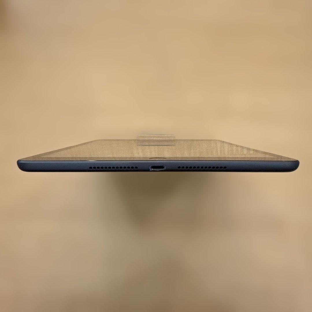 iPad 第9世代 64GB スペースグレイ Wi-Fiモデル