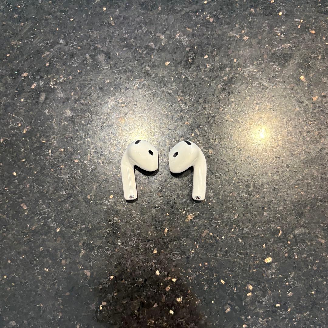 AirPods 第4世代 本体のみ ケースなし 両耳 動作確認済み