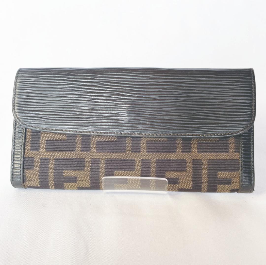 【FENDI（フェンディ）】ヴィンテージ ズッカ柄 フラップ長財布 FFロゴ
