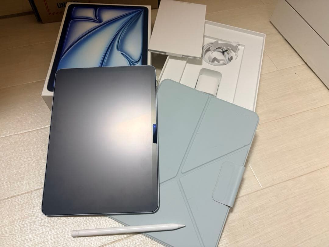 iPad Air M3 128GB Wi-Fi 11インチ PITAKAケース付