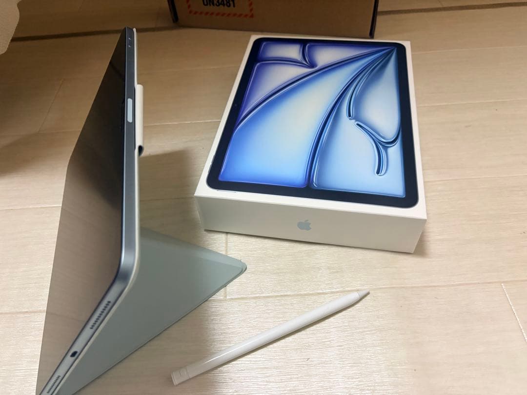 iPad Air M3 128GB Wi-Fi 11インチ PITAKAケース付