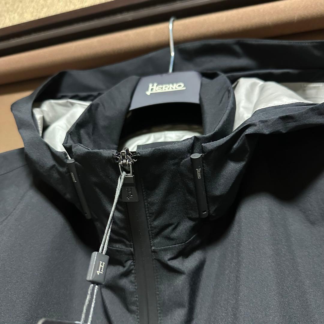 ノリさま【新品】Herno GORE-TEX マウンテンパーカー 48定価15万