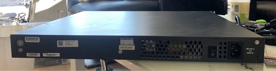 Cisco 2801 サービス統合型ルータ CISCO2801