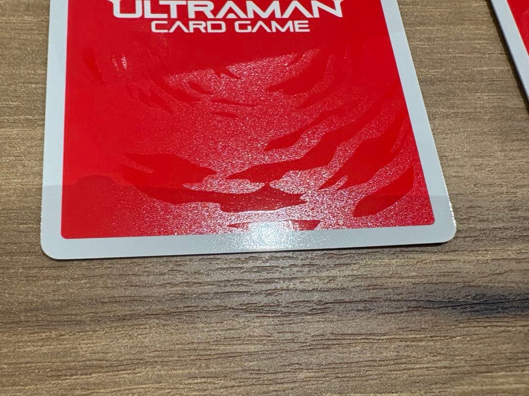 ネ*ス様 ウルトラマンカード グリッターティガ RRRR 2枚
