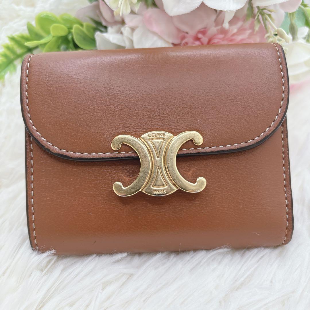 極美品✨CELINE トリオンフ スモールフラップウォレット 三つ折り ブラウン