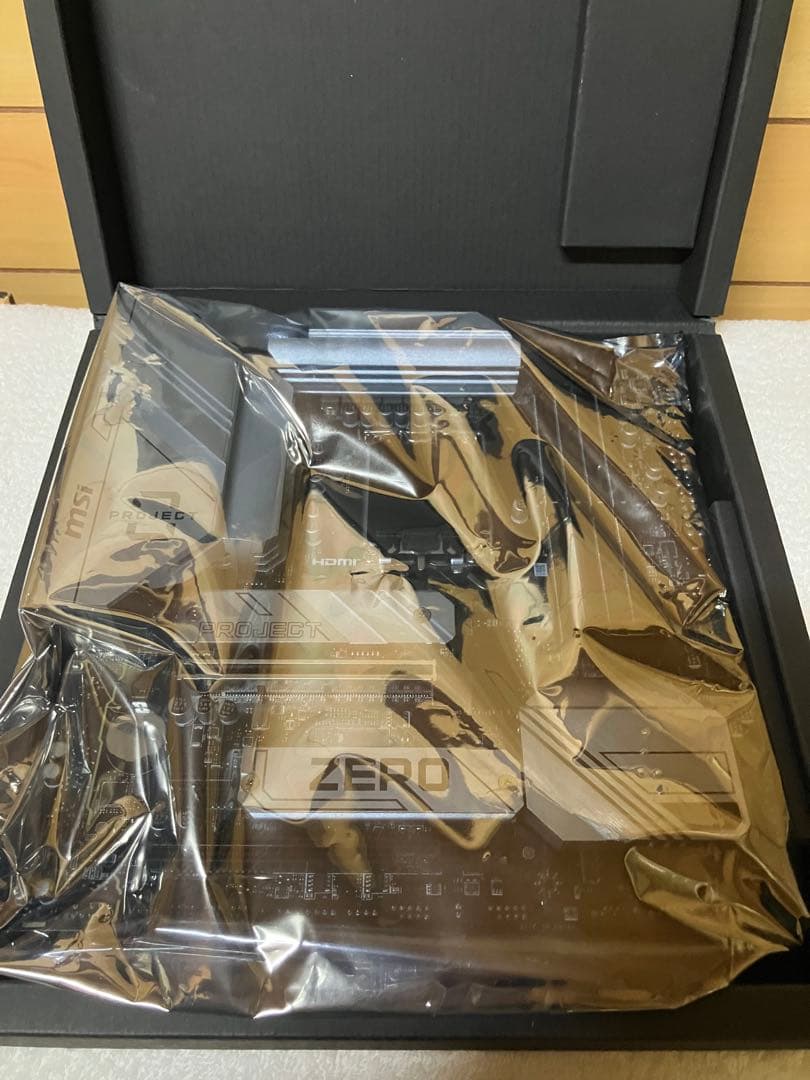 背面コネクタマザーボード MSI B760M PROJECT ZERO