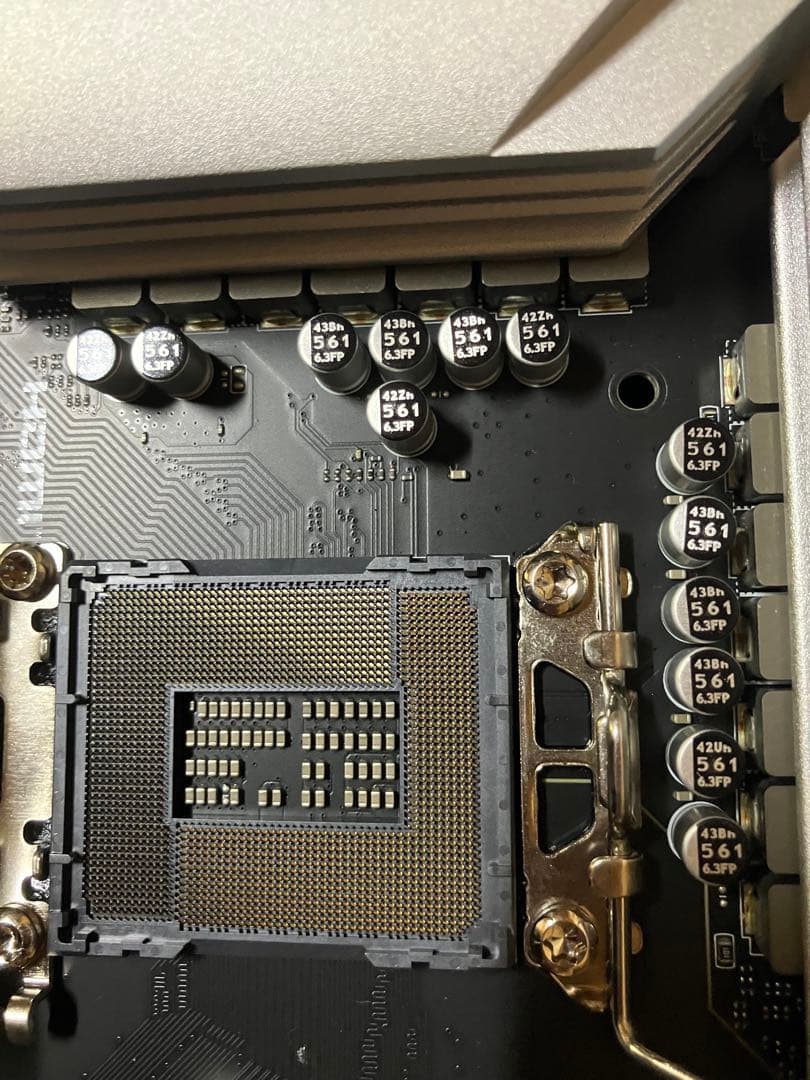 背面コネクタマザーボード MSI B760M PROJECT ZERO