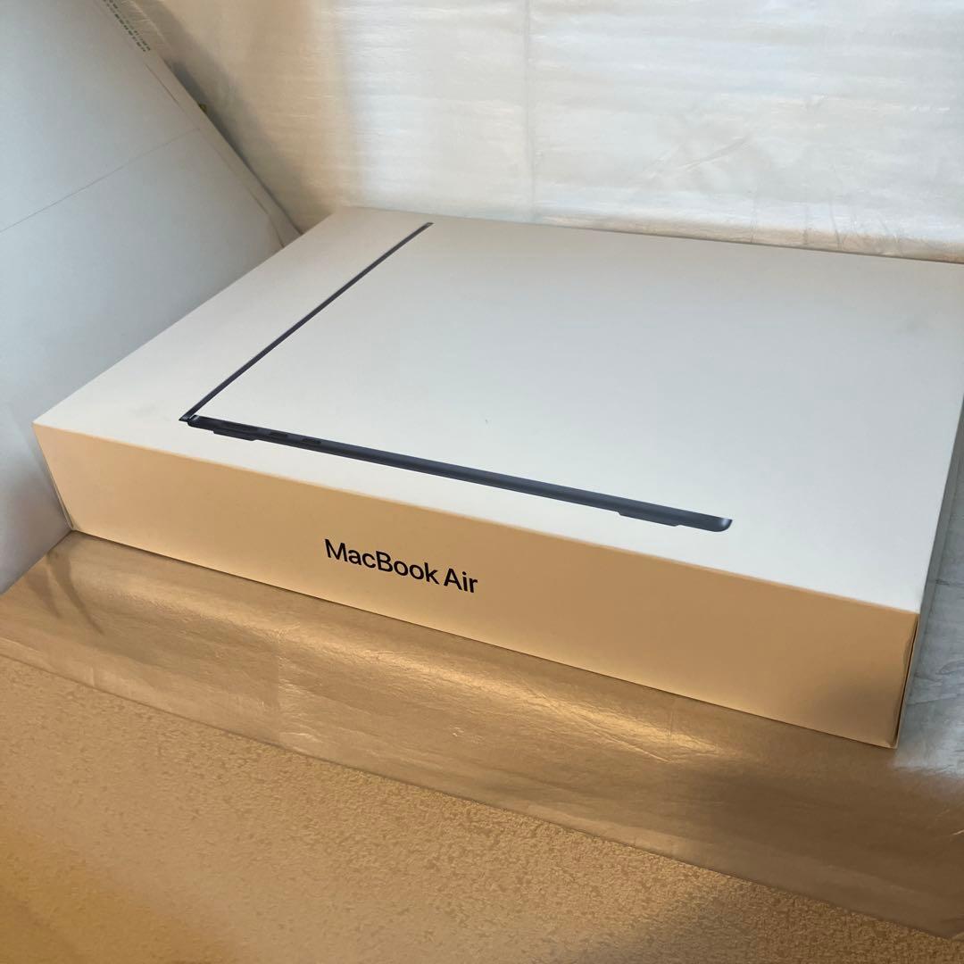 MacBook Air M2スペースグレー