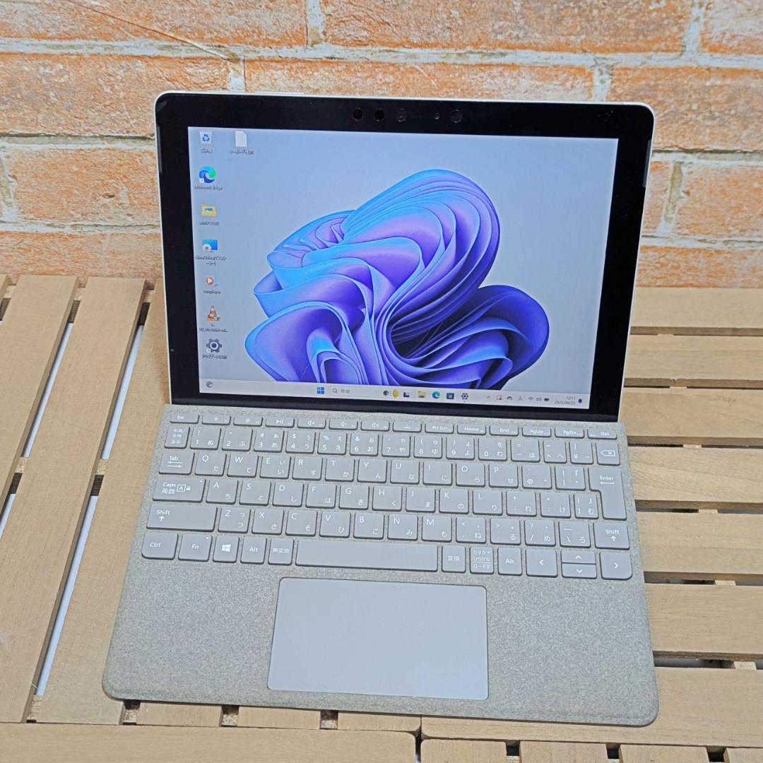 (2535)Surface Go 8GB 128G バッテリー新品同様◎ 中古品