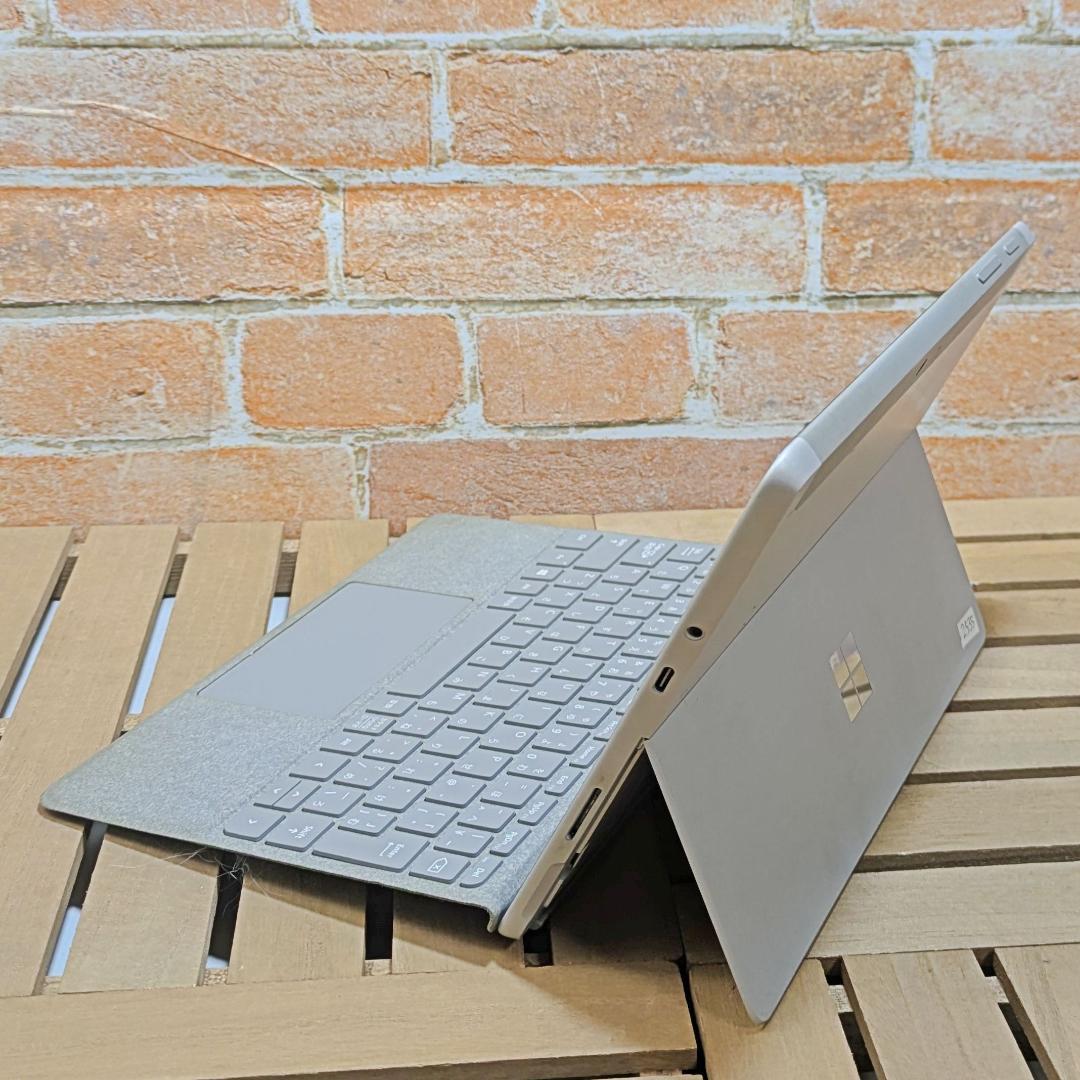 (2535)Surface Go 8GB 128G バッテリー新品同様◎ 中古品