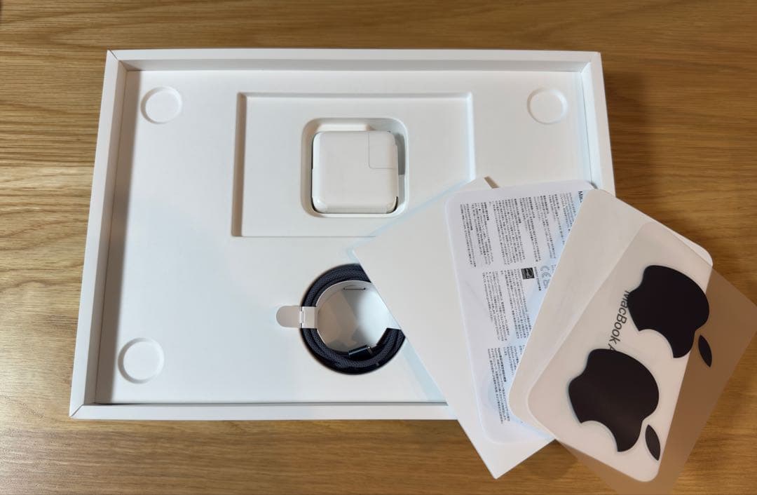 パ*ー様 MacBook Air M2 16GB/256GB 2022 ミッドナ