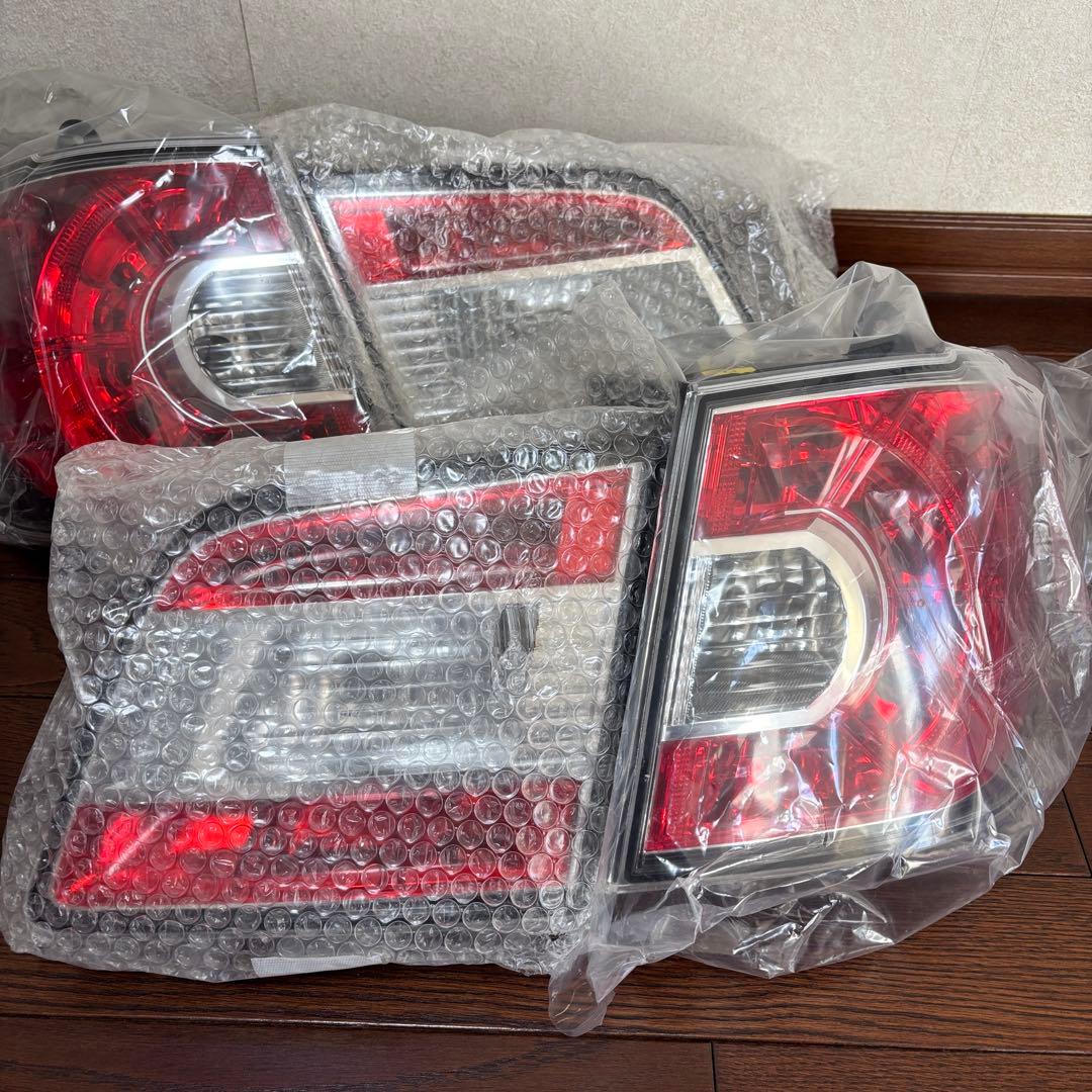 【新品未開封】MPV LY3P 後期 23S 純正 テールランプ スタンレー一式