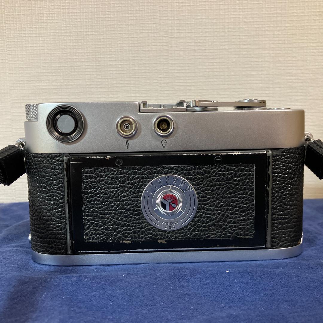 Leica M3ボディ(シリアル883835)／実用向け・外観に使用感あり