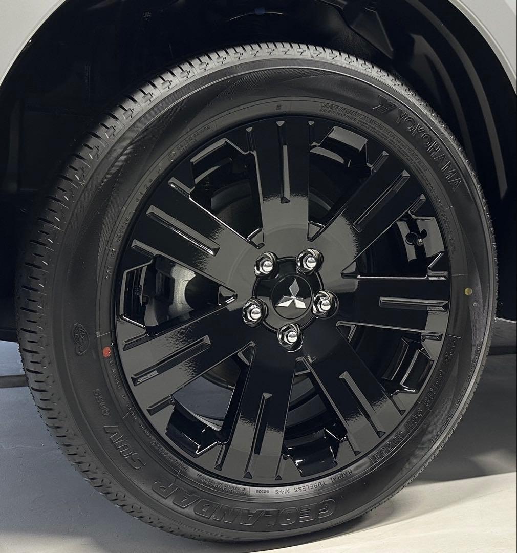 デリカd5 シャモニー　純正ホイール　タイヤ4本